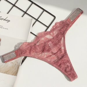 Thong Lọt Khe Đính Đá Sang Trọng